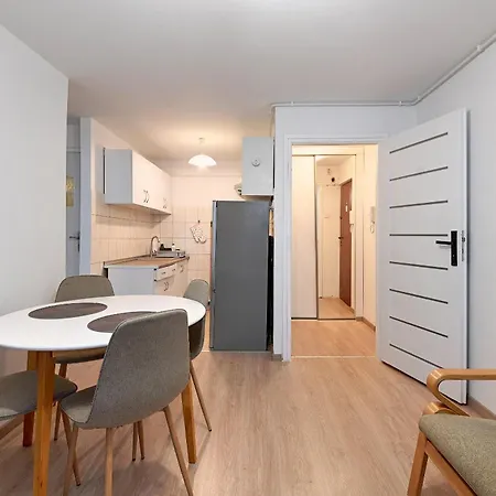 Rentplanet - Zaporoska Apartman Wrocław