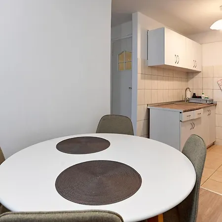 Rentplanet - Zaporoska Apartman Wrocław